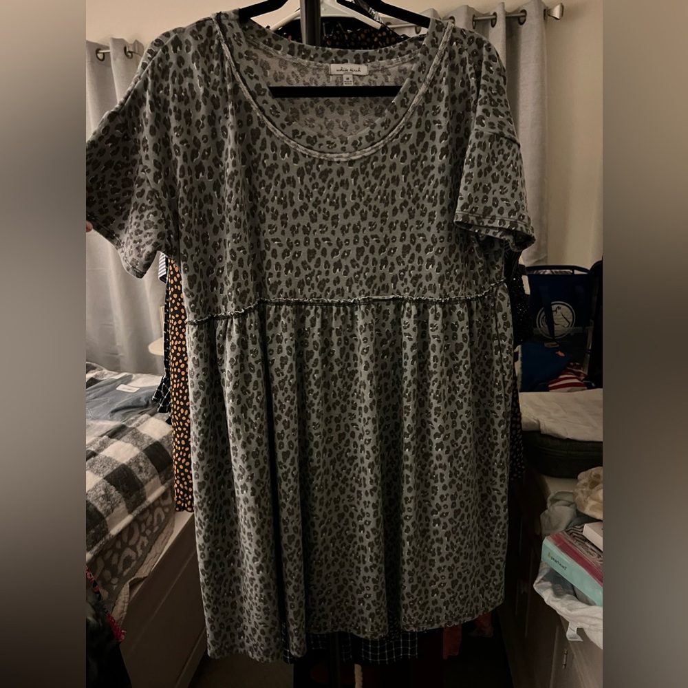 White birch leopard dress, size medium, new without tags